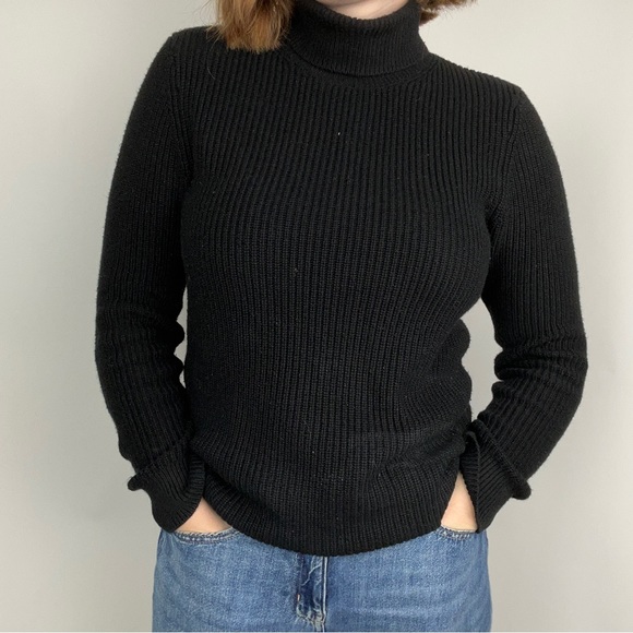 BLACK TURTLENECK SWEATER - Picture 2 of 3